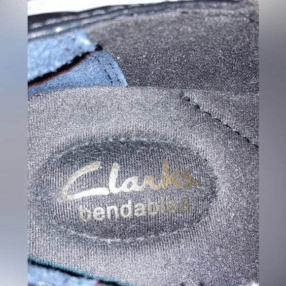 Clarks Women's Black Ankle Booties - Picture 7 of 7